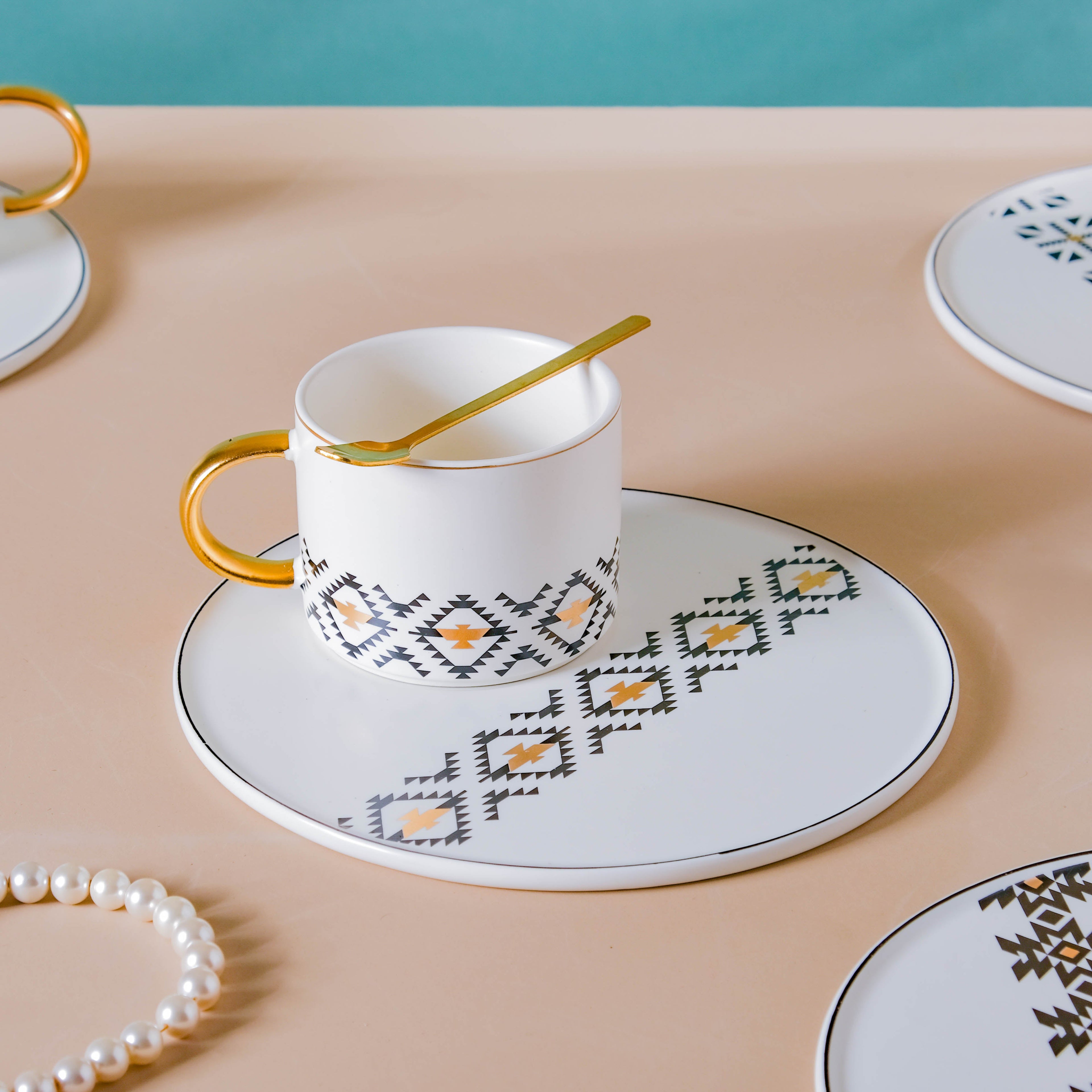 Geometric Cup And Plate Set