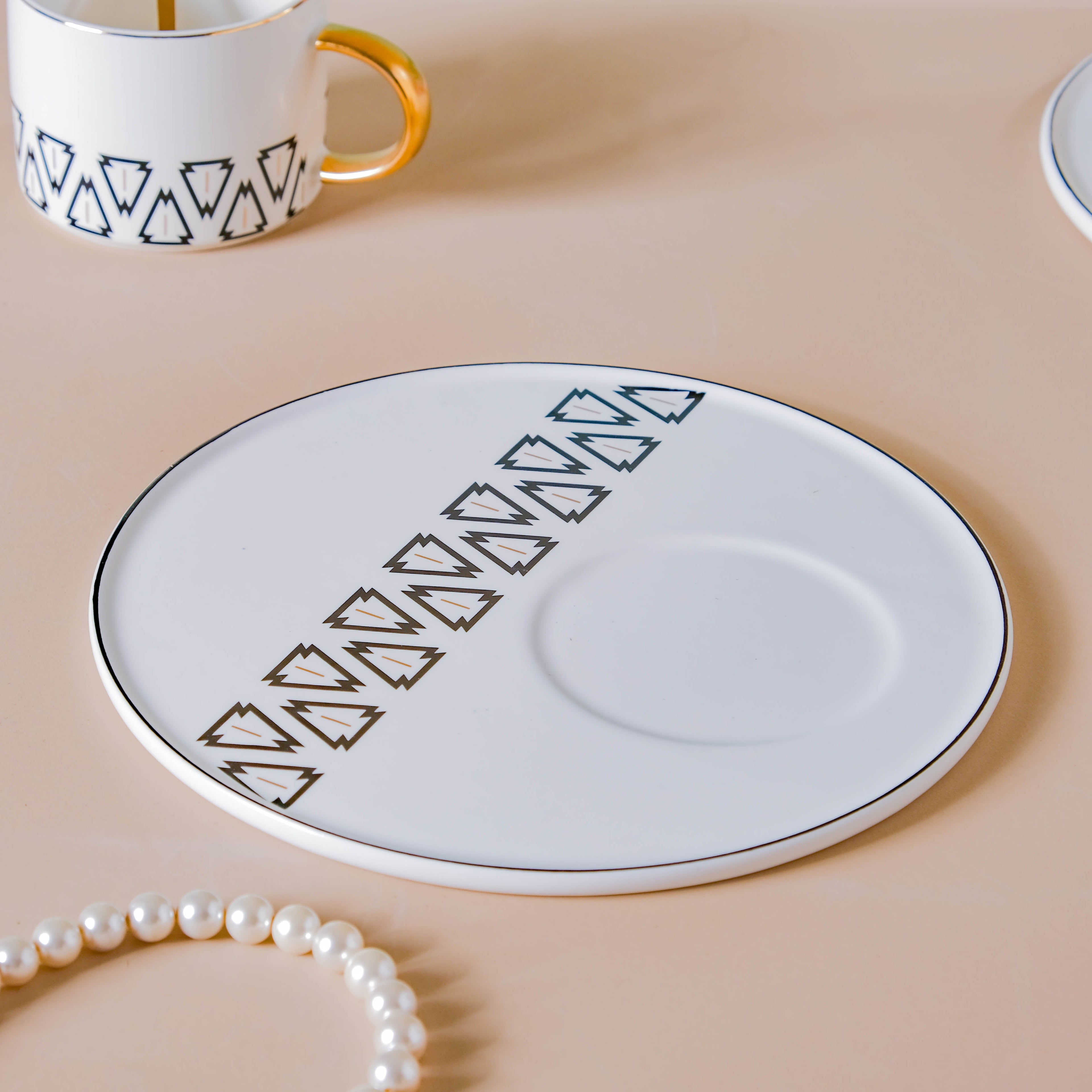 Geometric Cup And Plate Set