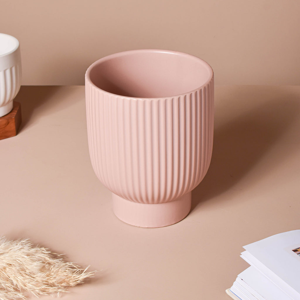Dusky Pink Ribbed Vase