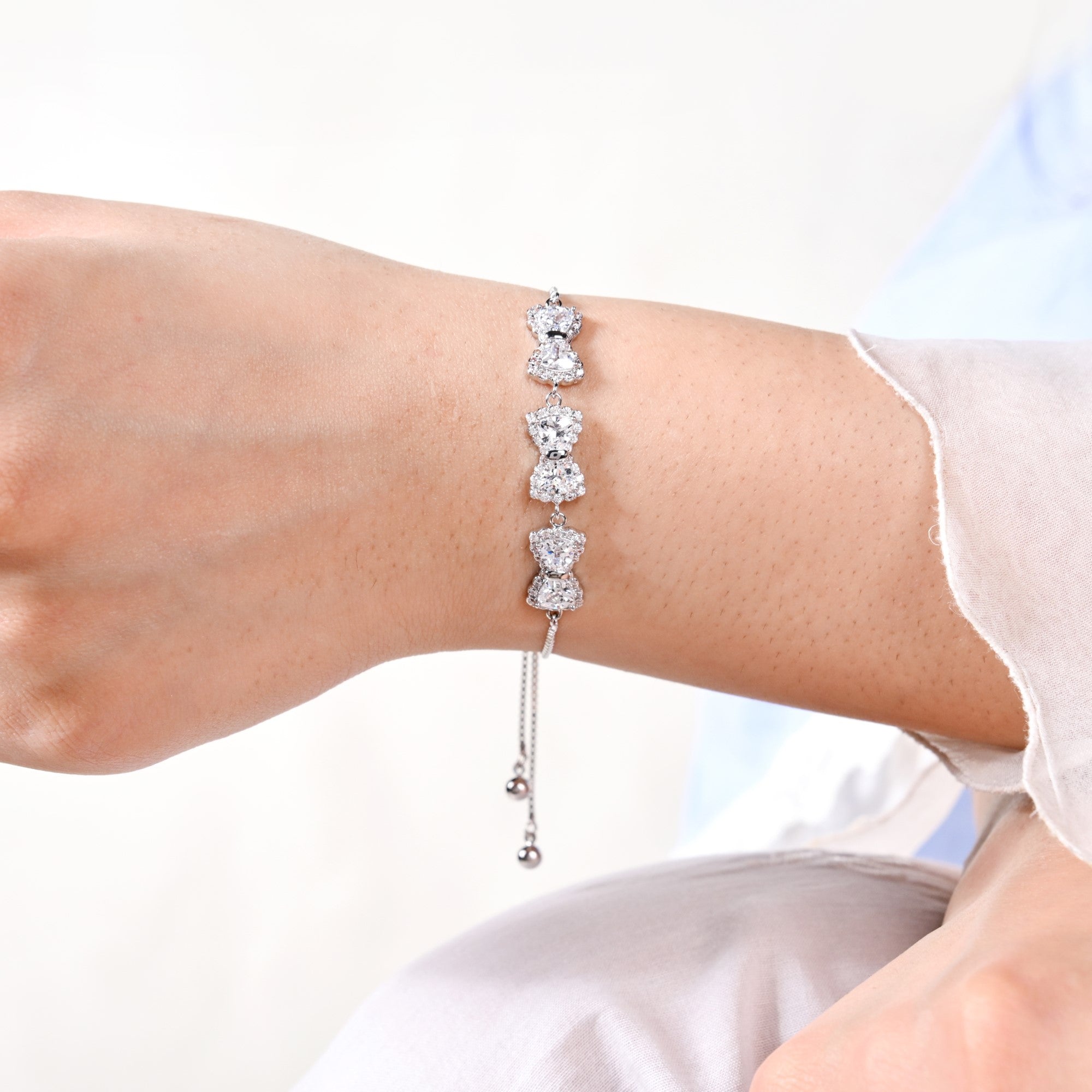 Dainty Bows Silver Chain Bracelet