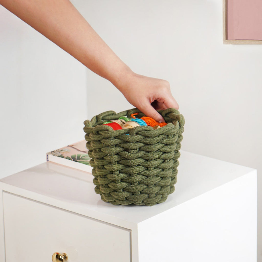 Dark Green Roped Style Basket 15cm