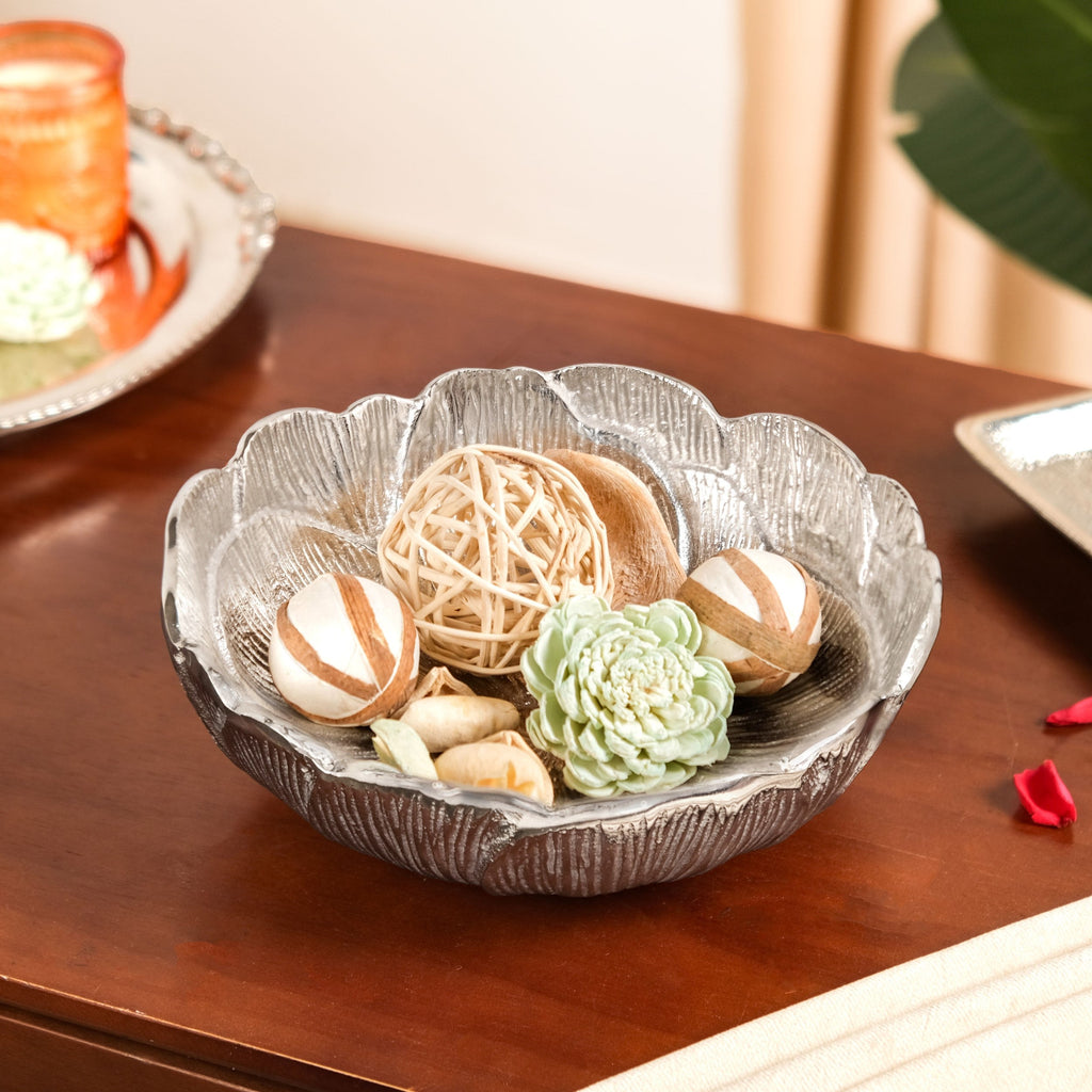 Decorative Metal Flower Bowl Urli