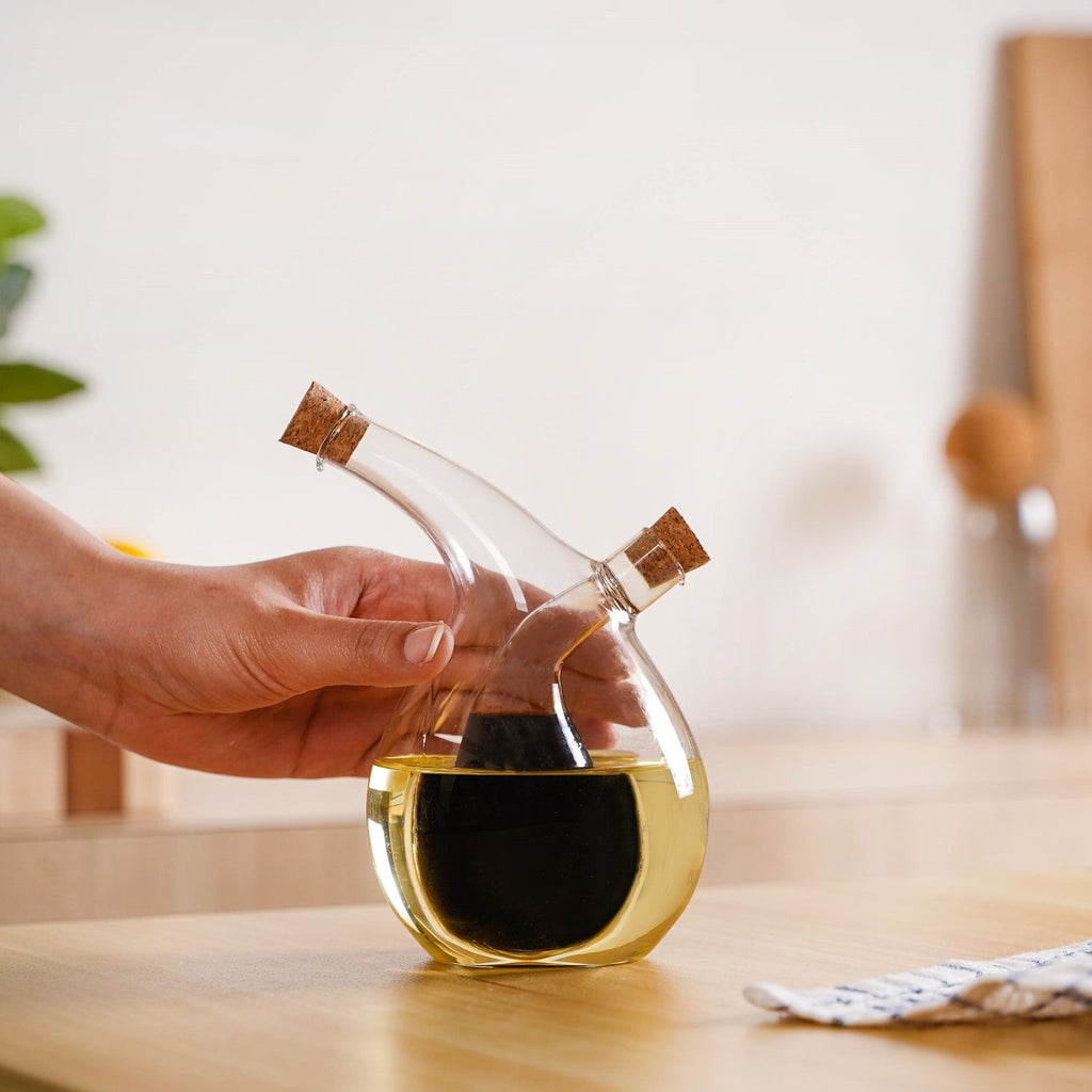 Dual Drop Design Glass Cruet Dispenser For Infused Oils