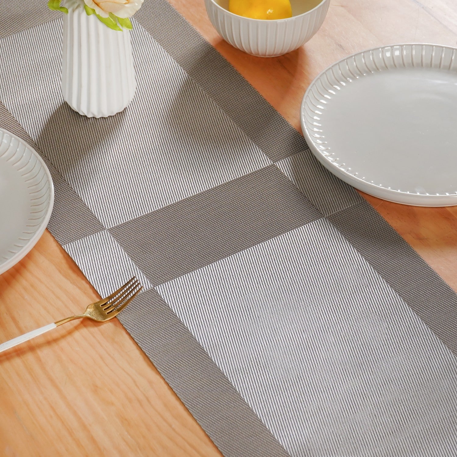 Dual Tone Reversible Table Runner Silver 180x30cm