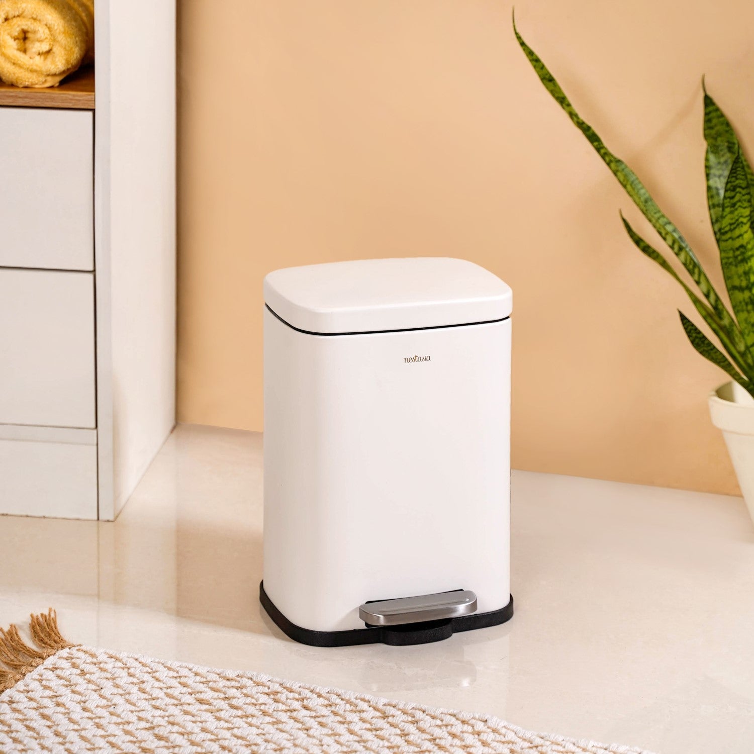 Dustro Metal Pedal Dustbin White 5000ml