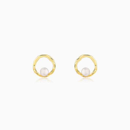 Golden Glimmering Pearl Earrings