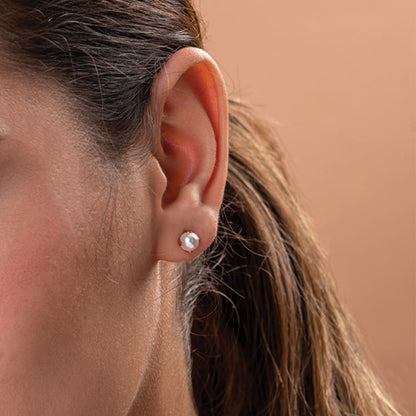Royal Pearl Stud Earrings