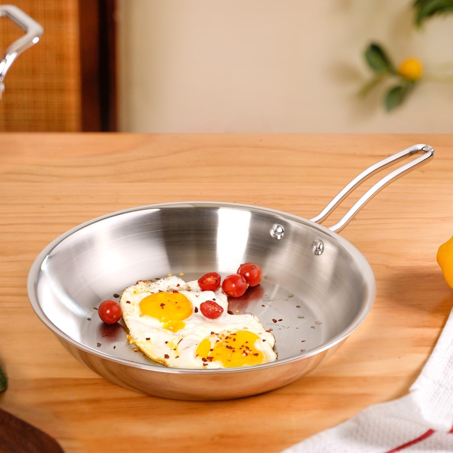 Heavy Bottom Tri Ply Stainless Steel Fry Pan 2000ml