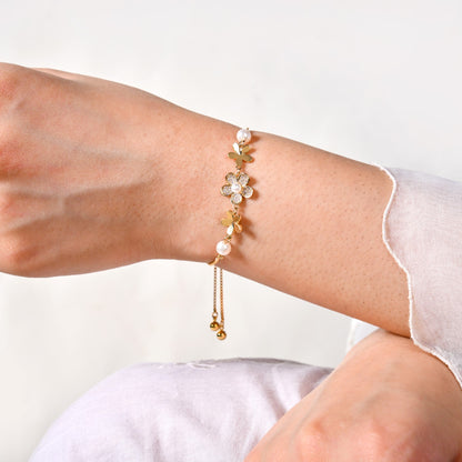 Floral Grace Gold Chain Bracelet