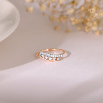 Rose Gold Winsome Diamond Ring