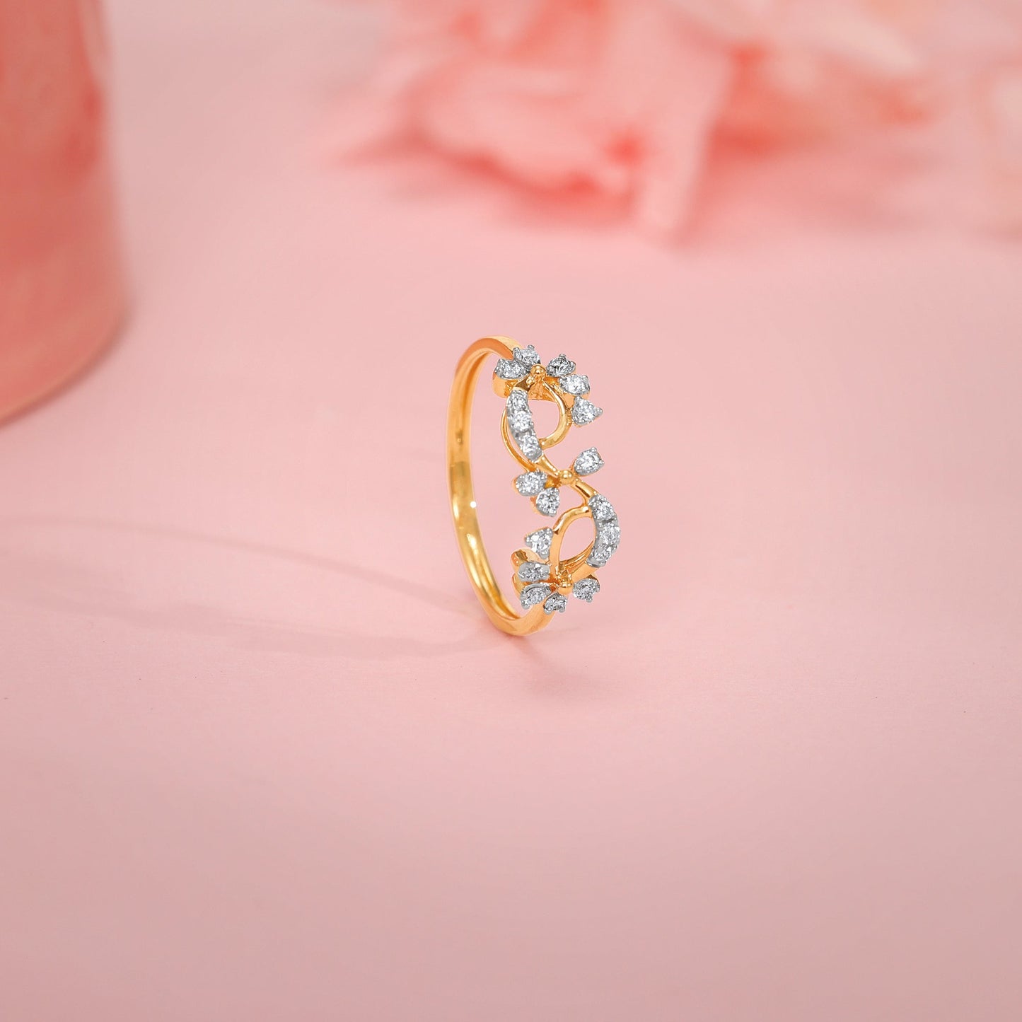 Gold Twinkling Twine Lab Grown Diamond Ring