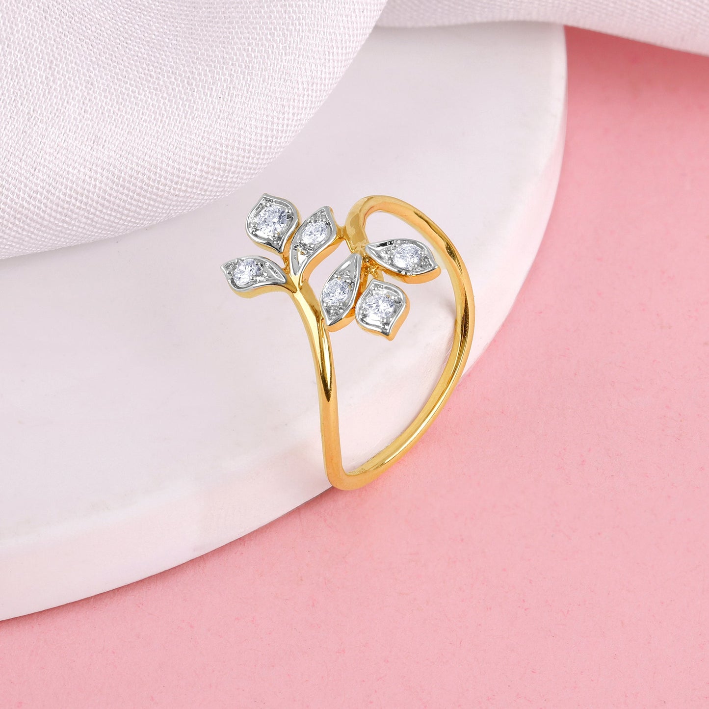 Gold Corolla Lab Grown Diamond Ring