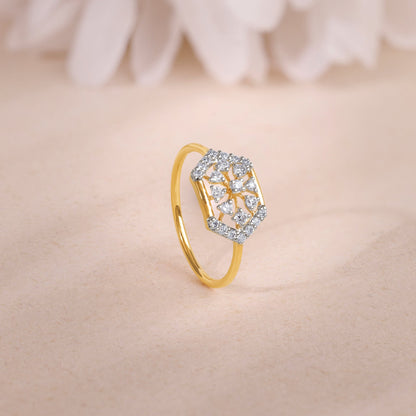 Gold Hexagonaria Lab Grown Diamond Ring