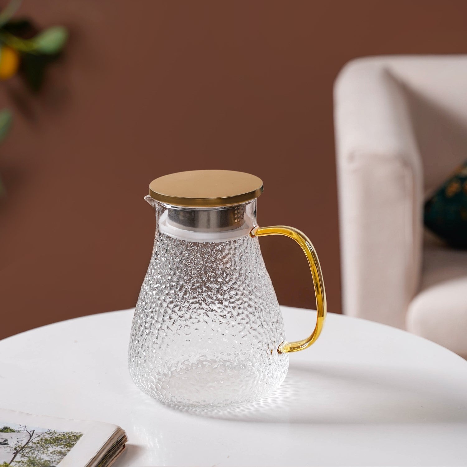 Glass Jug With Texture 1300ml