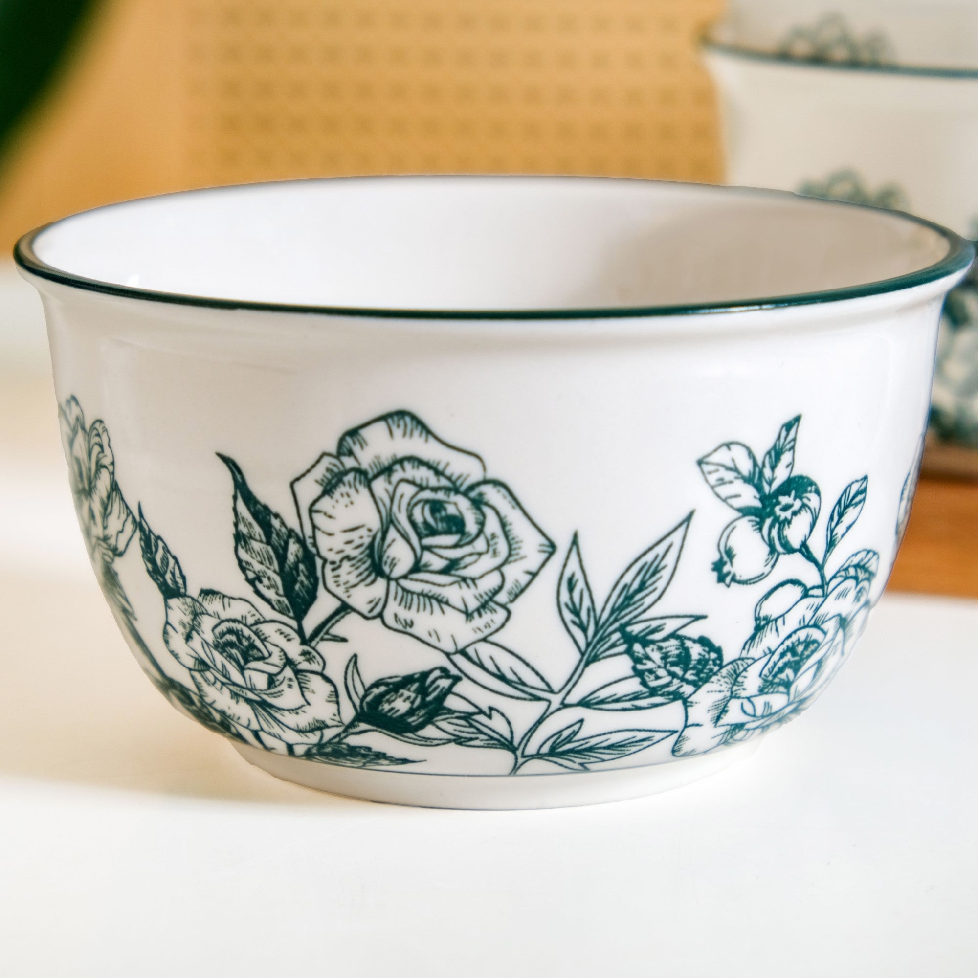 Ceramic Rose Bowl With Spoon Set Of 4 Green White 400ml