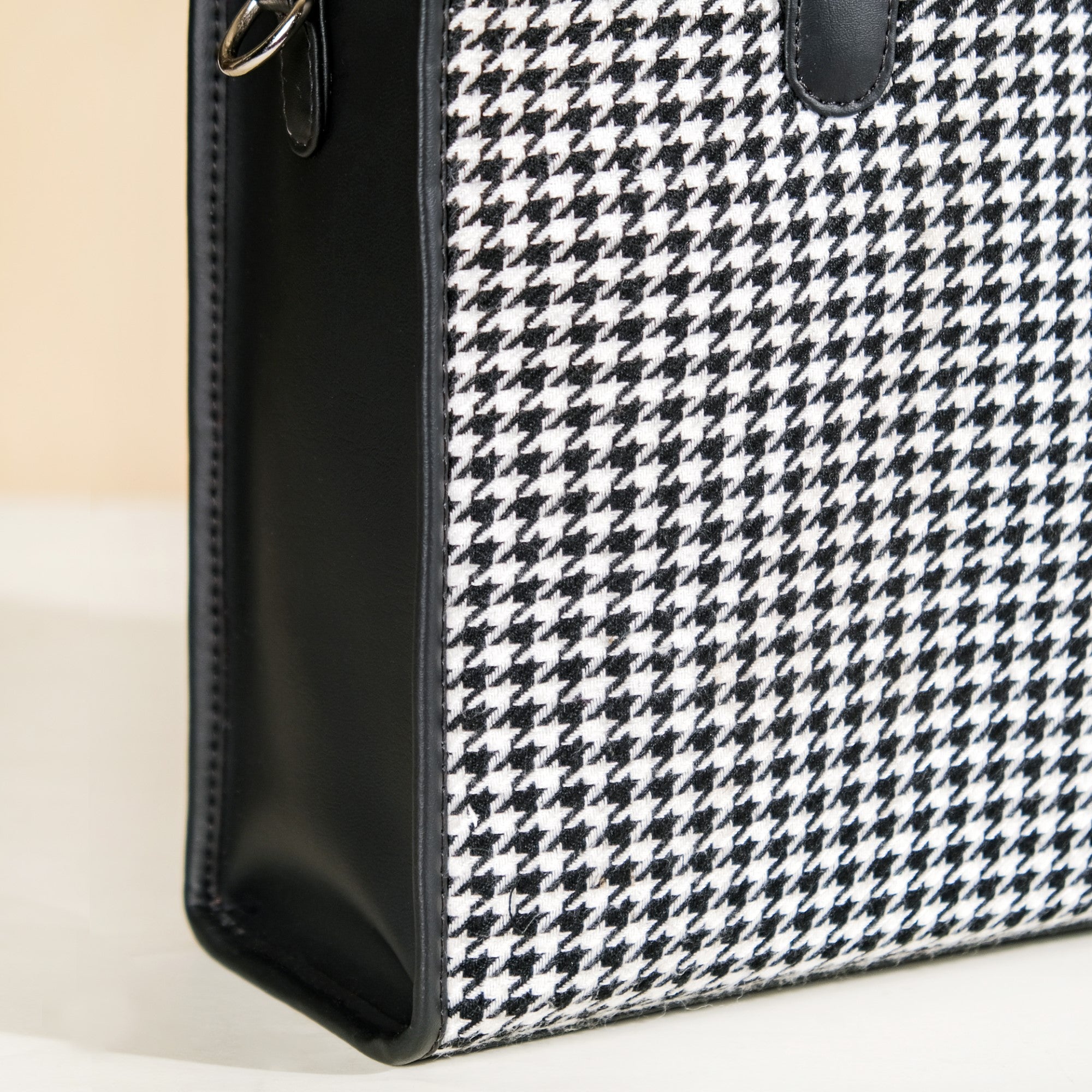 Black And White Tote Bag For Women