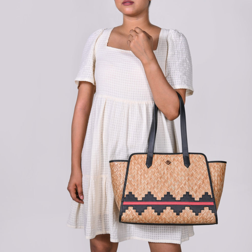 Handwoven Shitalpati Wayfarer Tote Bag