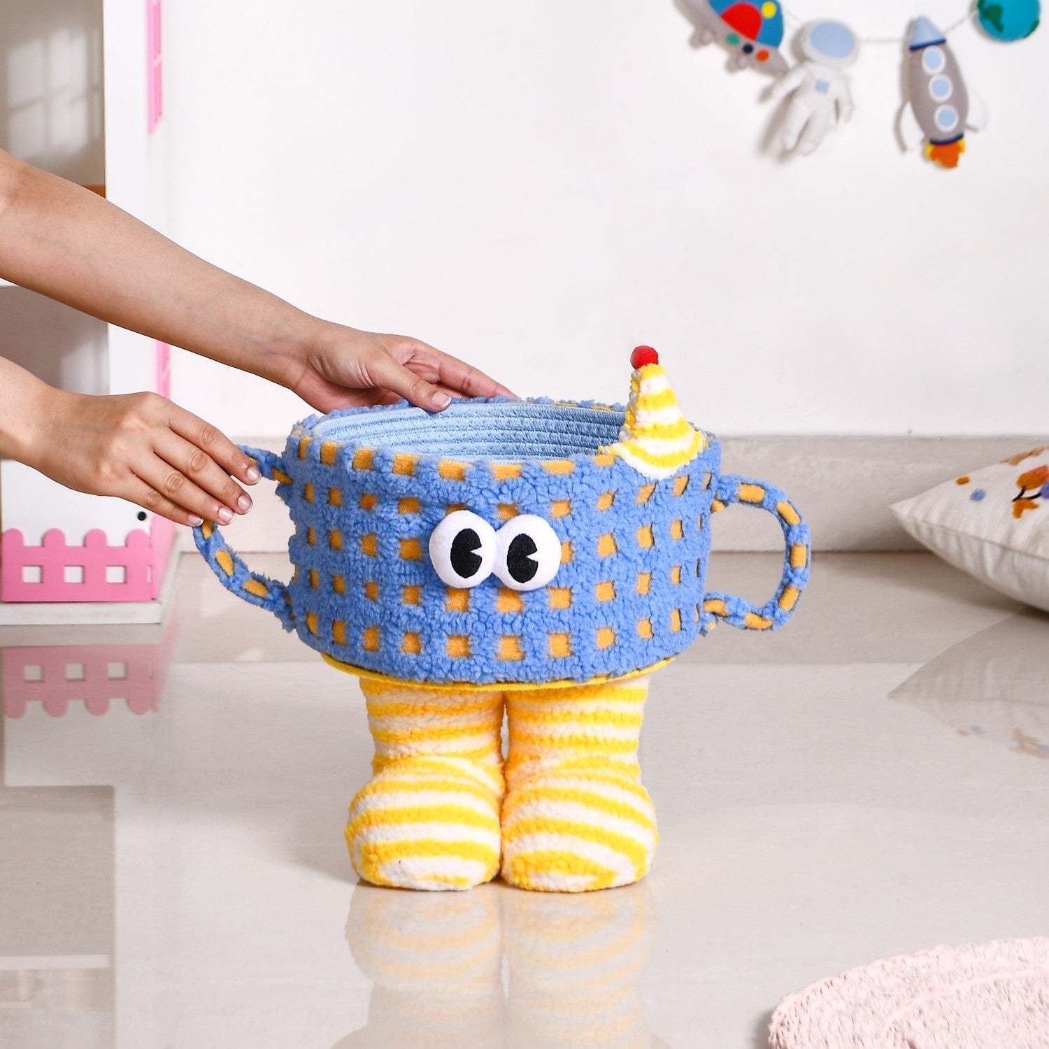 Happy Feet Storage Basket