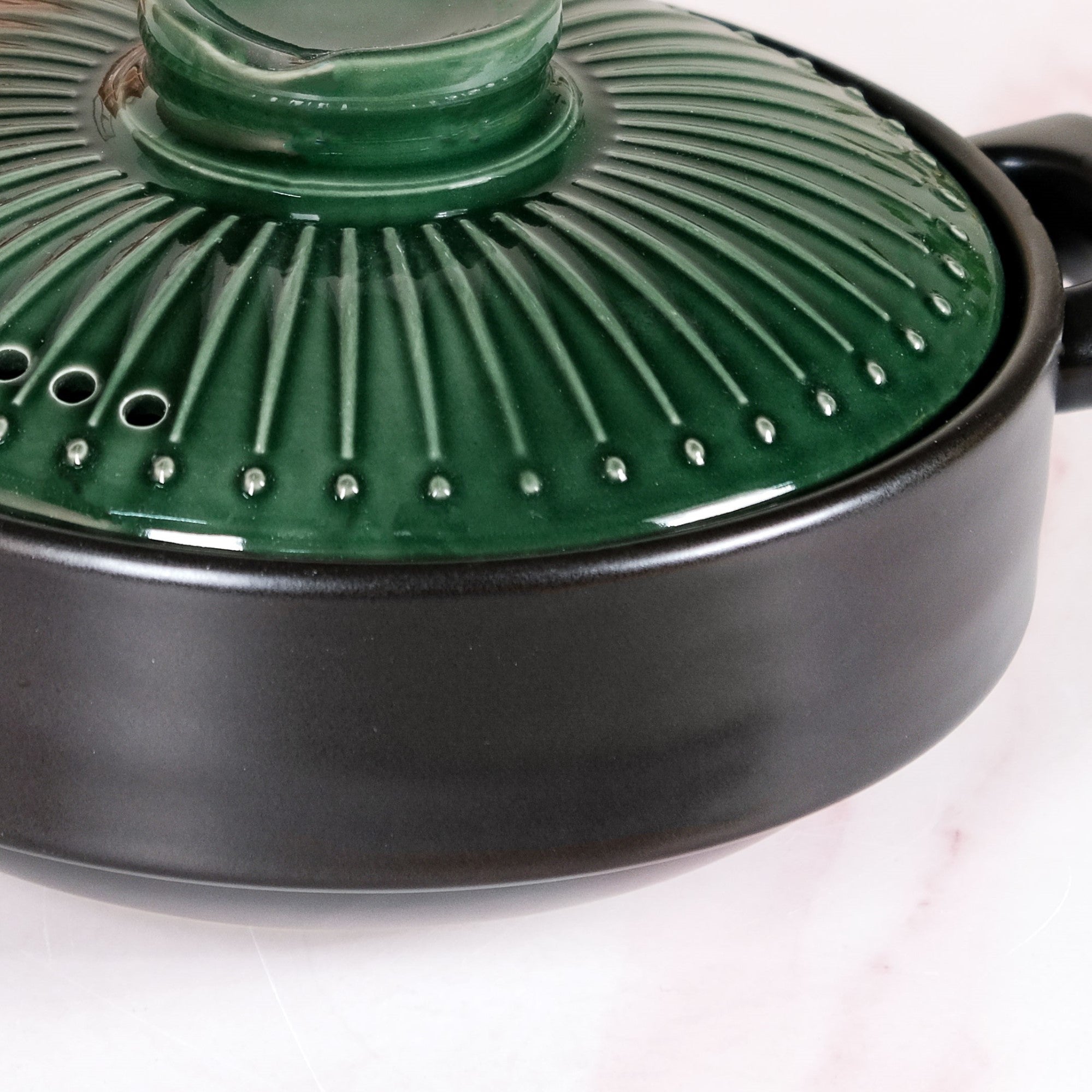 Botanica Ceramic Casserole Cooking Pot Green 2000ml