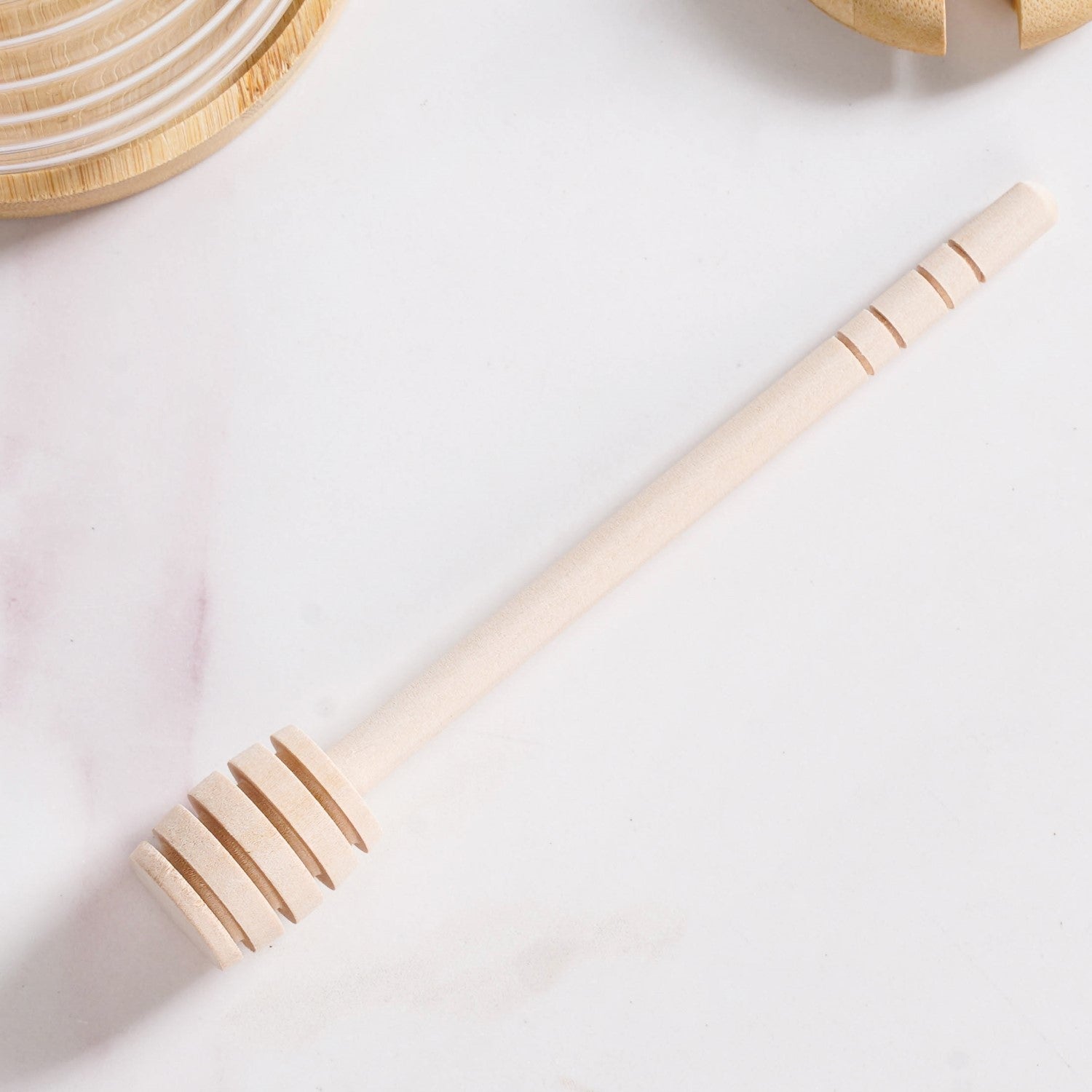 Hive Glass Honey Jar With Wooden Dipper Lid And Tray 480ml