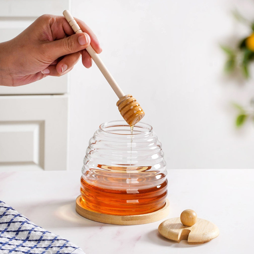 Hive Glass Honey Jar With Wooden Dipper Lid And Tray 480ml