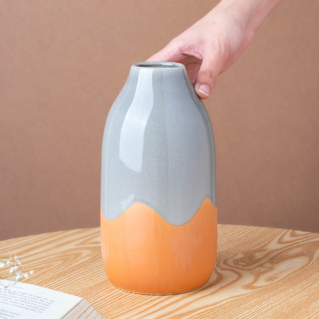 Dual Toned Flower Vase