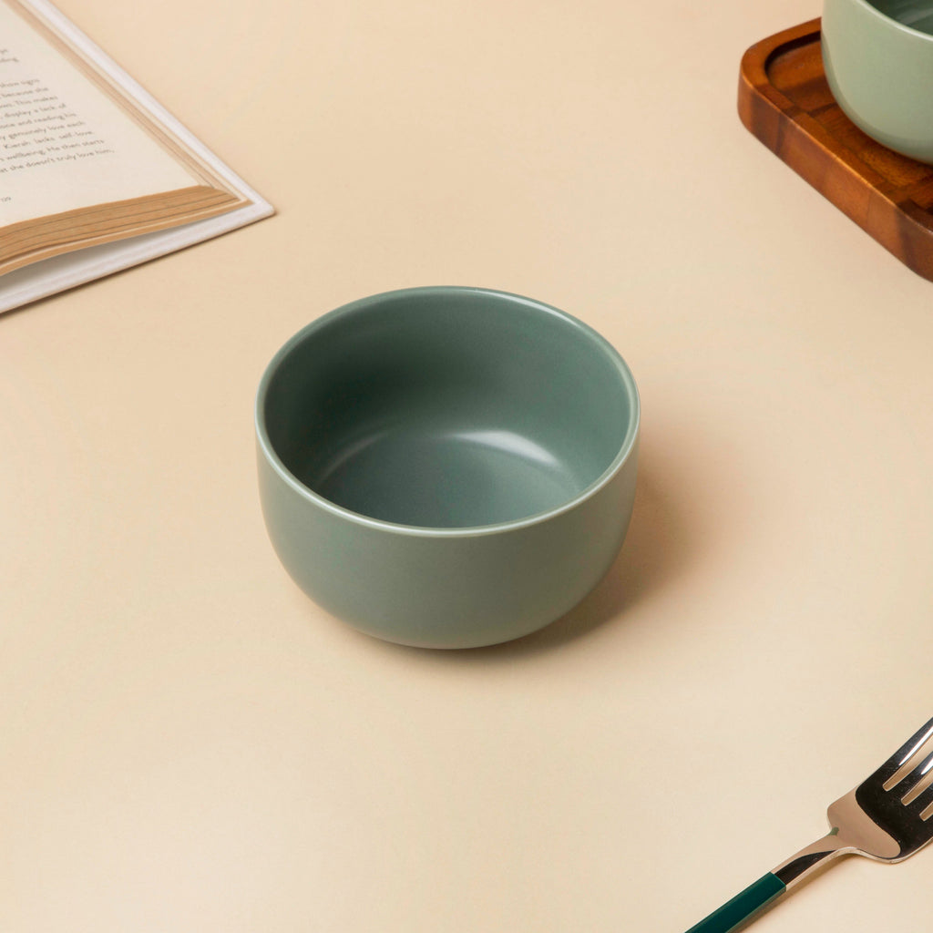 Riona Ceramic Dessert Bowl Matte Green