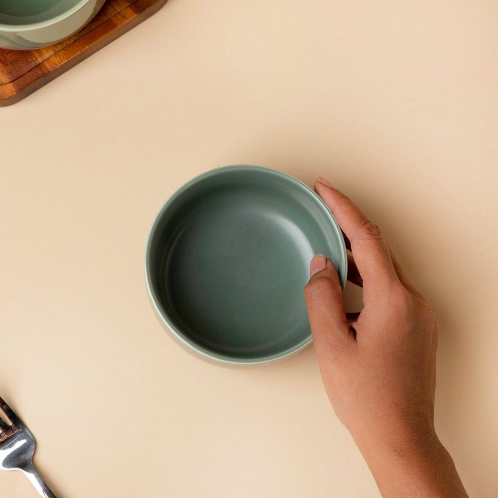Riona Ceramic Dessert Bowl Matte Green