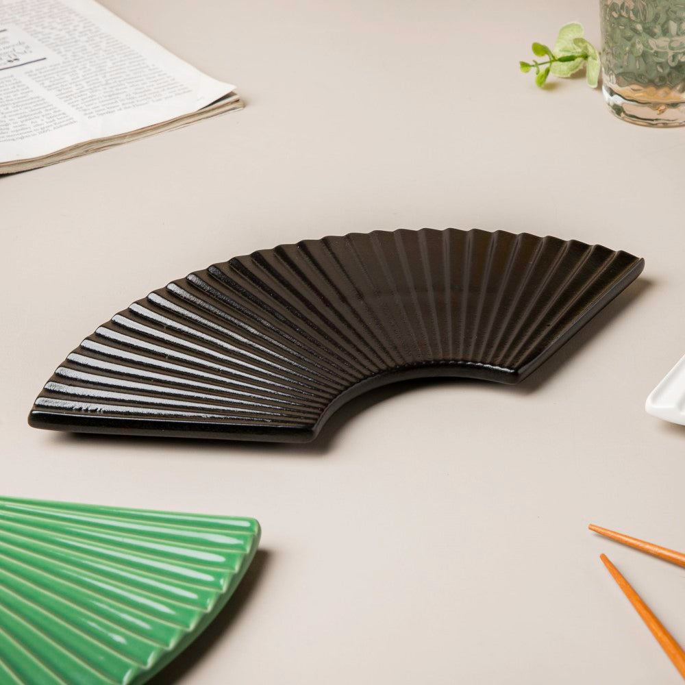 Ogi Fan Ceramic Platter Black