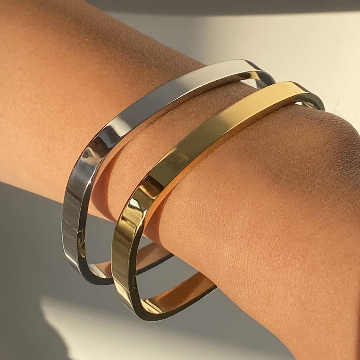 Classic Rectangle Gold Bangle