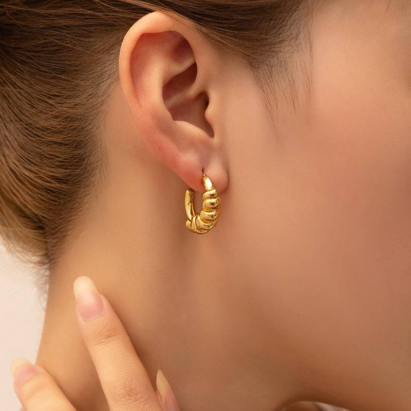 Croissant C Hoop Earrings