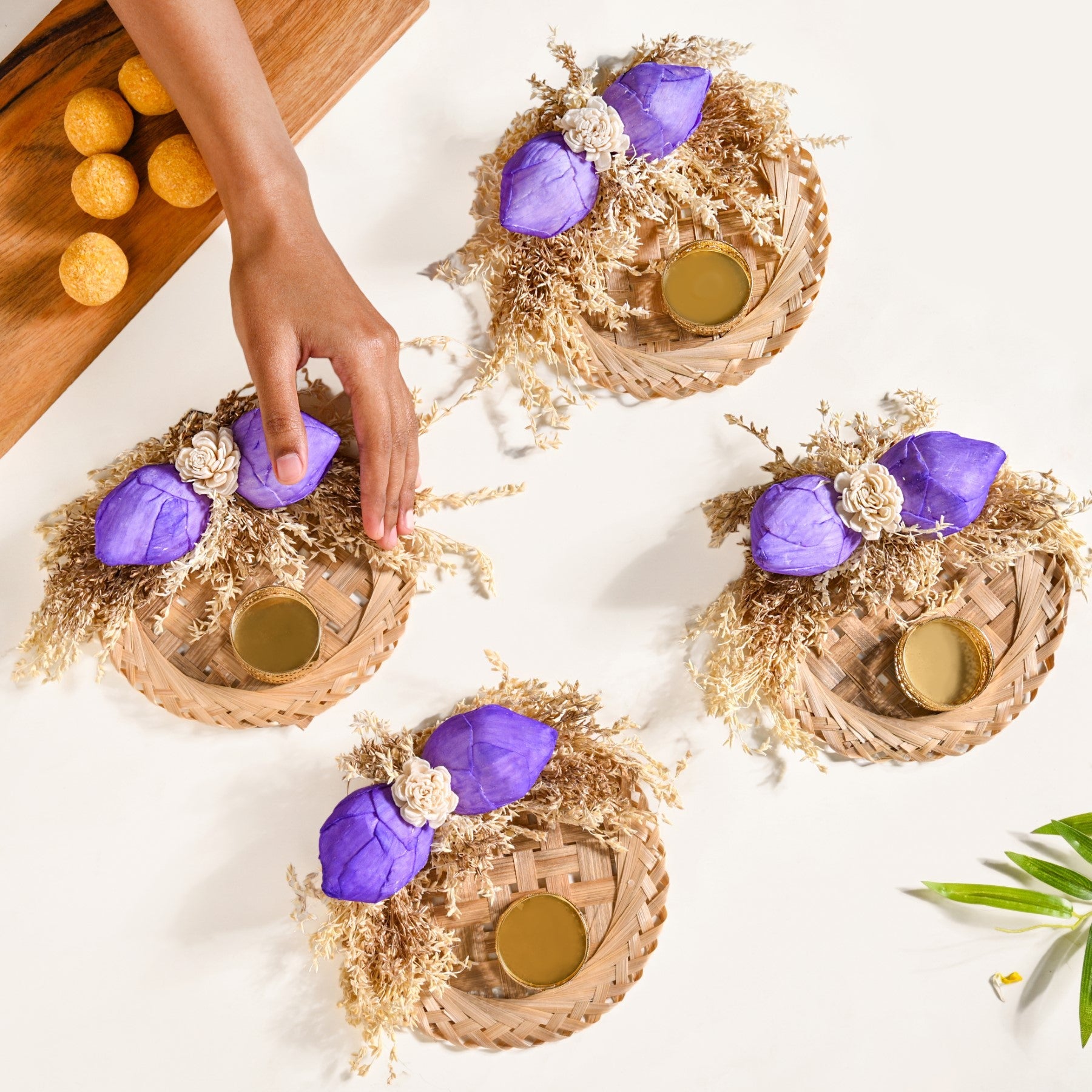 Lavender Sola Bud Tea Light Holder Set Of 4