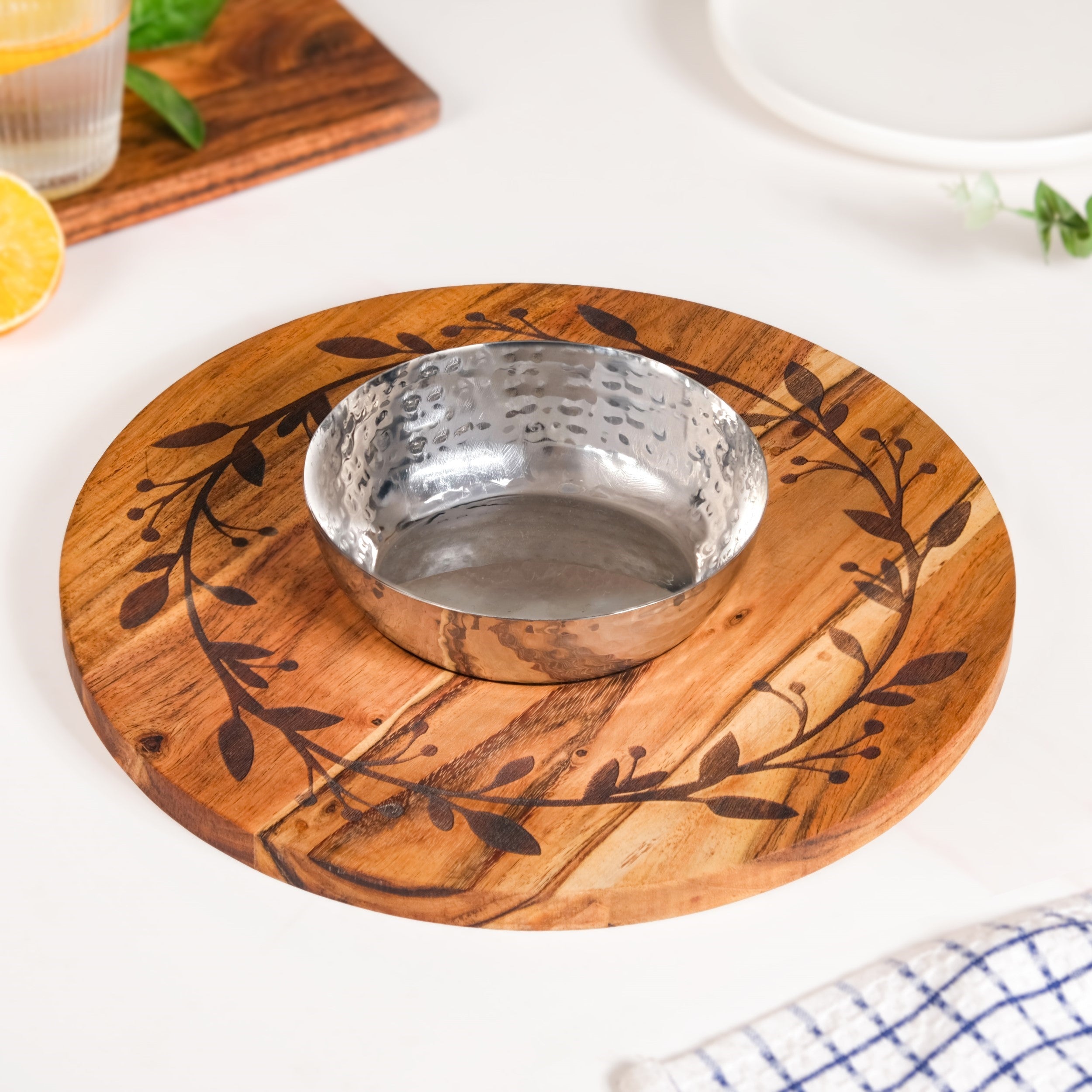 Chips And Dip Fusion Wooden Serving Platter With Steel Bowl 30cm