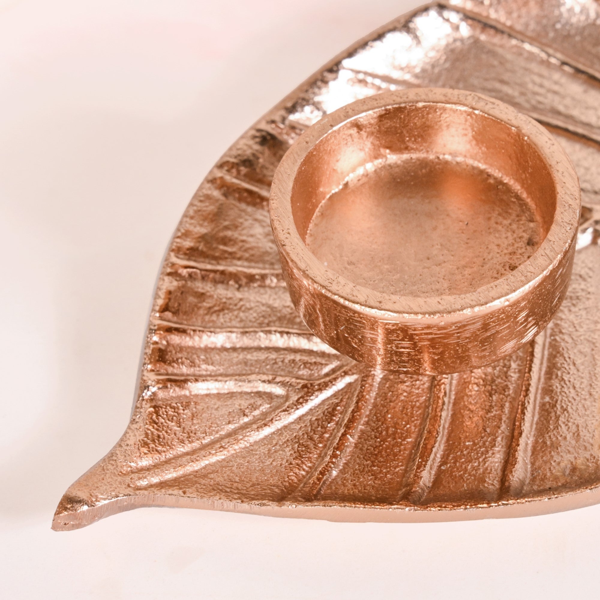 Luxe Metal Leaf Tealight And Incense Holder Set Of 2 In Festive Gift Box