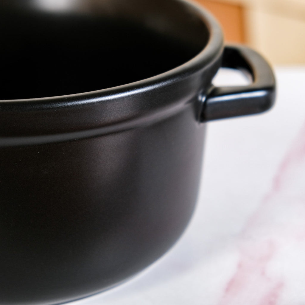 Matte Black Ceramic Cocotte Cooking Pot 4200ml