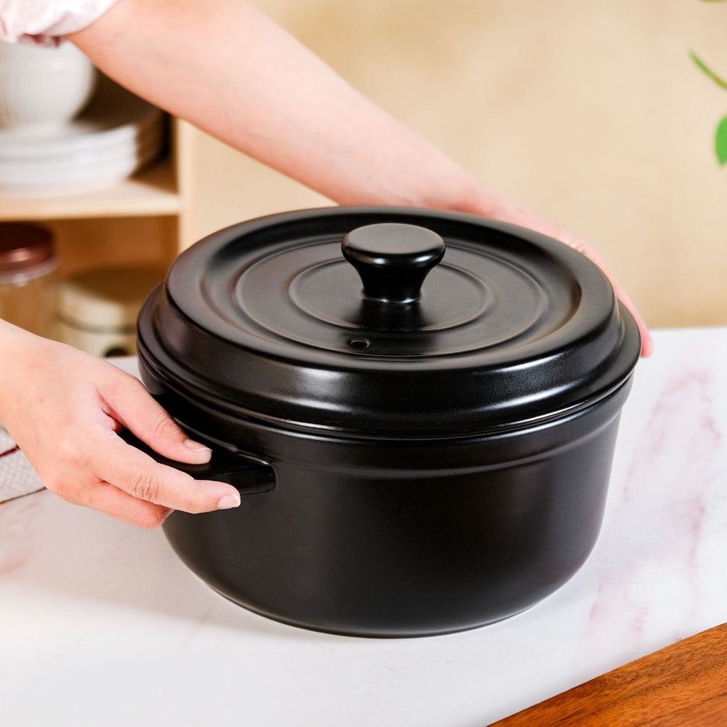 Matte Black Ceramic Cocotte Cooking Pot 4200ml