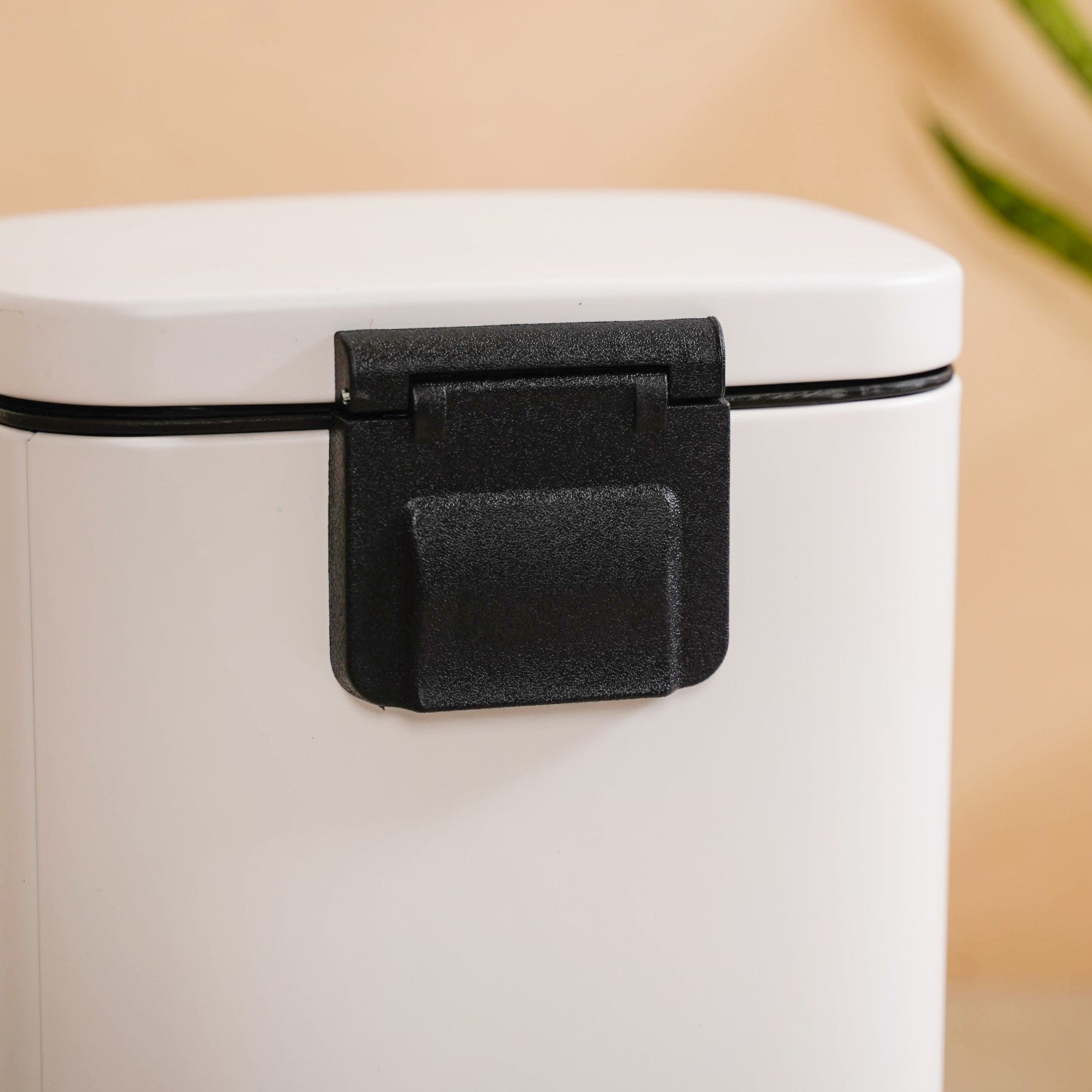 Dustro Metal Pedal Dustbin White 5000ml