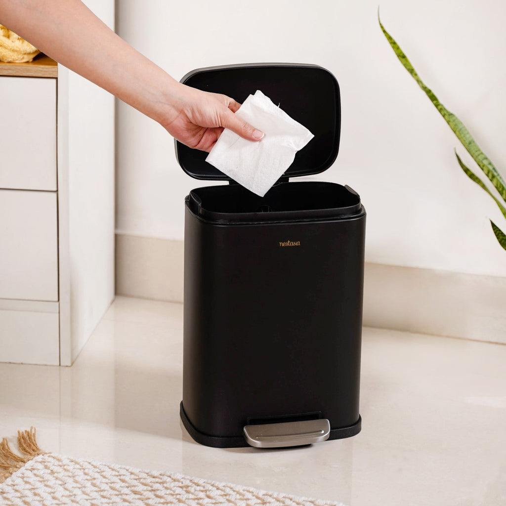 Dustro Metal Pedal Dustbin Black 5000ml