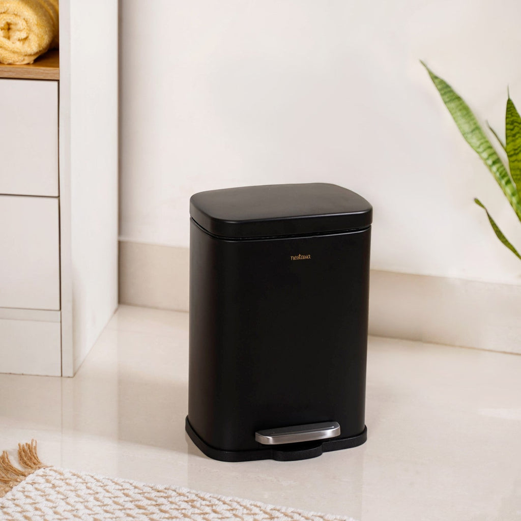 Dustro Metal Pedal Dustbin Black 5000ml