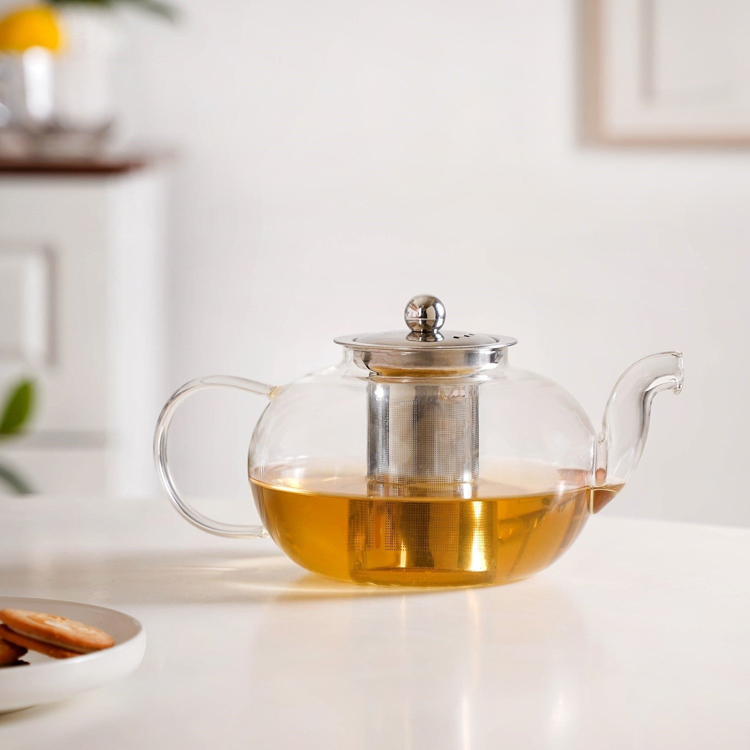 Minimalist Glass Kettle With Strainer Flame Safe 1000ml
