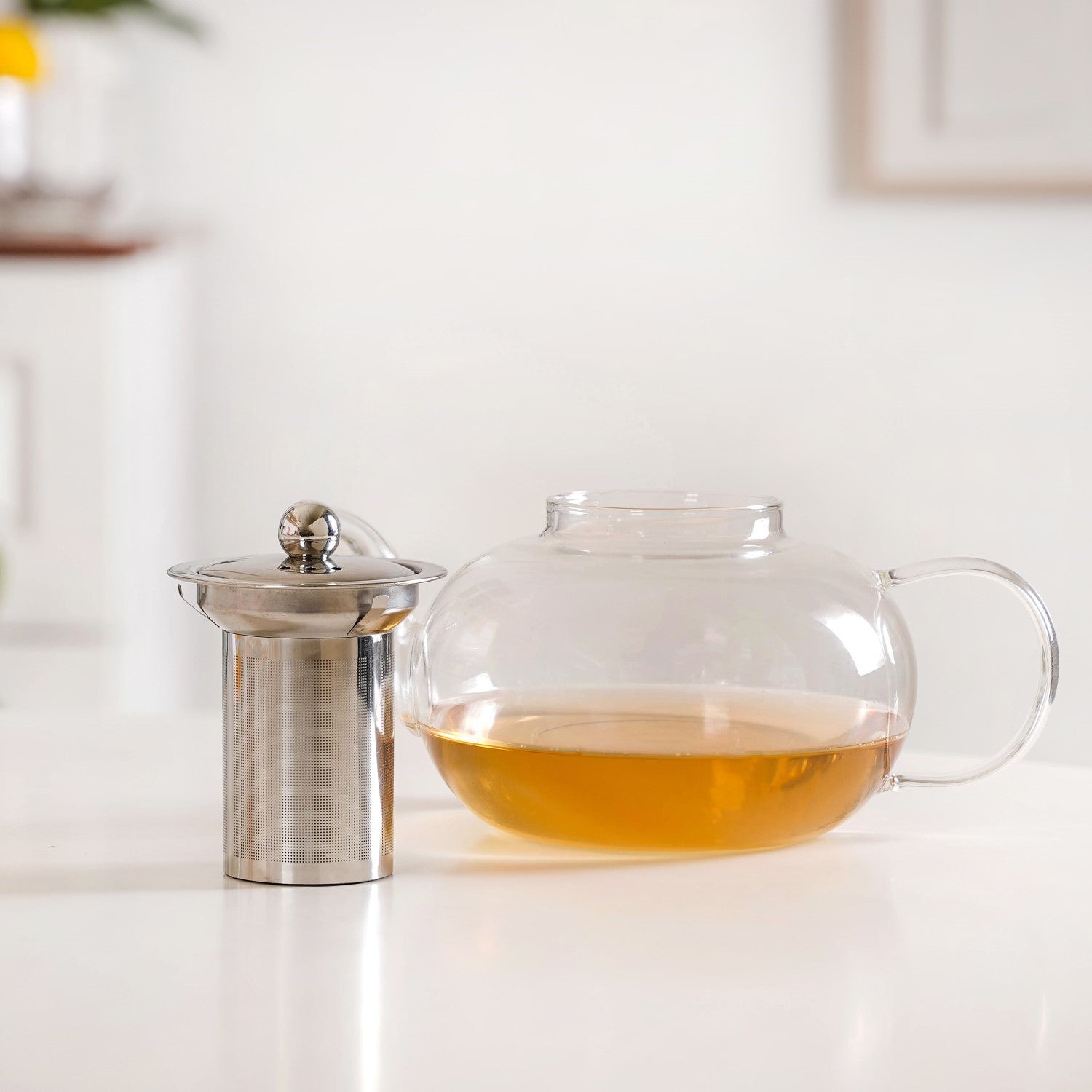 Minimalist Glass Kettle With Strainer Flame Safe 1000ml