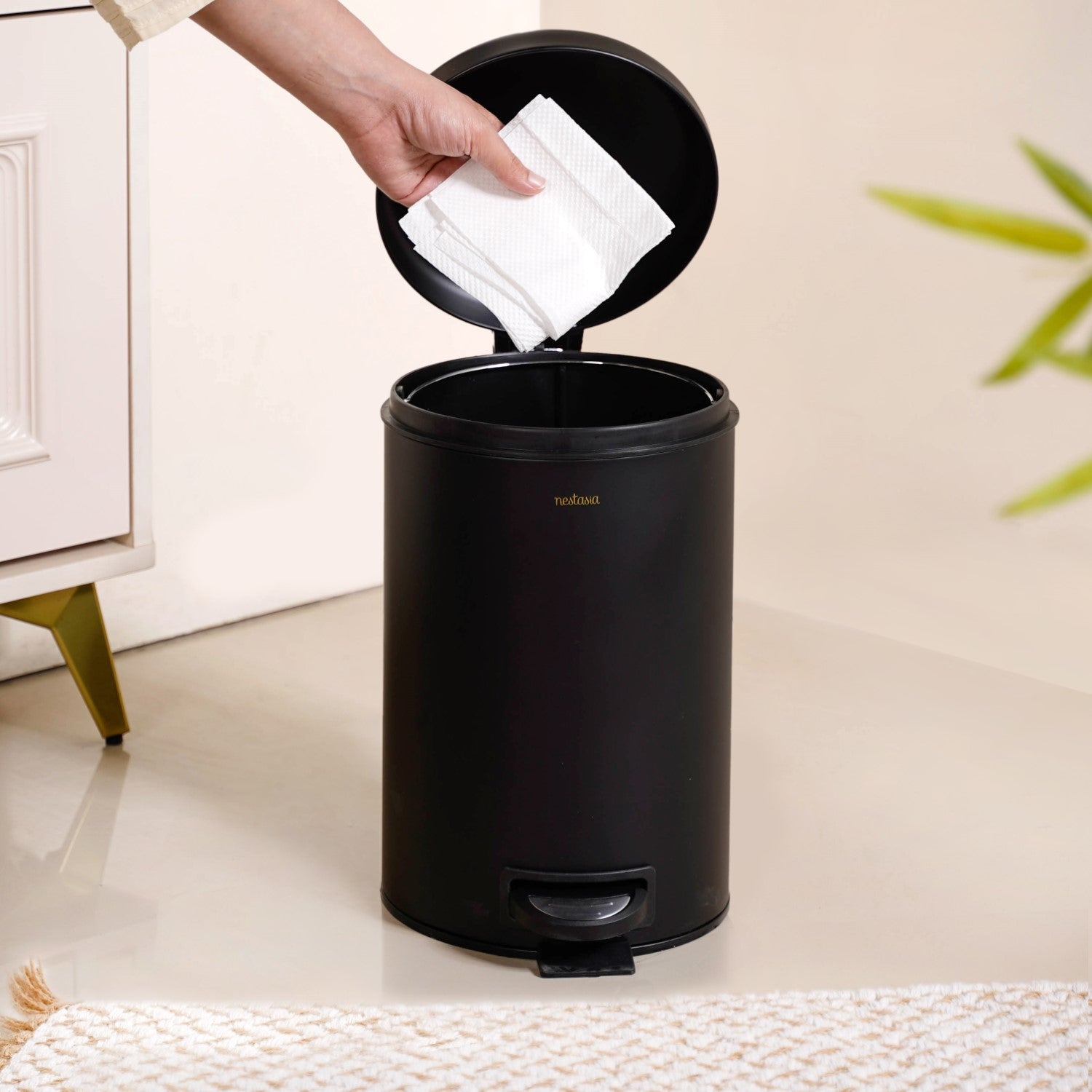 Clean Curve Metal Dustbin With Removable Bucket Black 7000ml