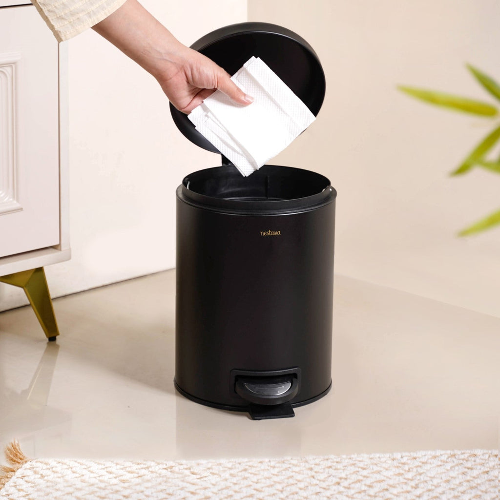 Clean Curve Metal Dustbin With Removable Bucket Black 5000ml