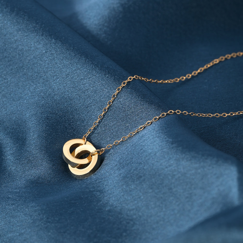 Linked Circles Harmony Necklace