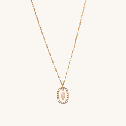 Dazzling Pearl Drop Necklace