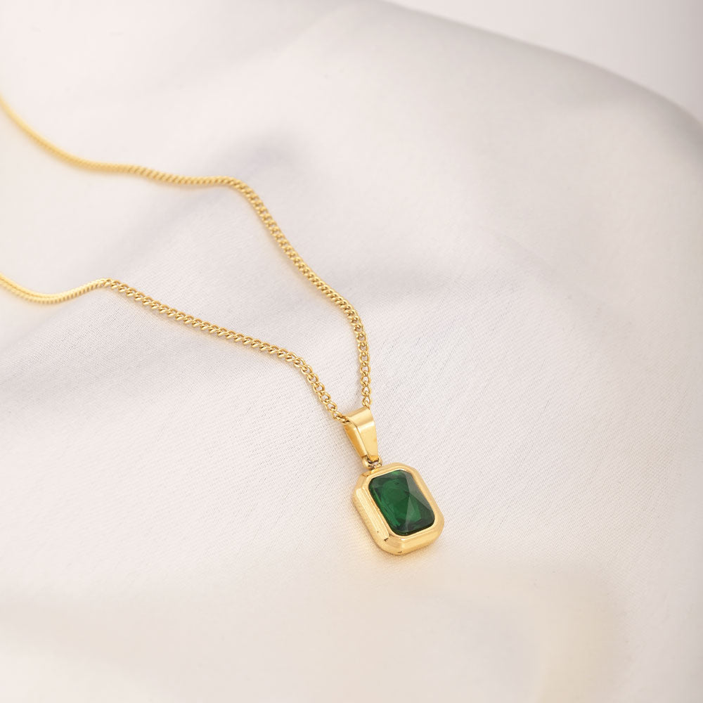 Classic Emerald Necklace