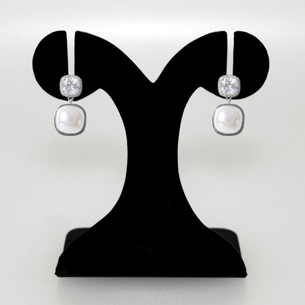 Ocean Treasure Pearl Drop Earrings Silver