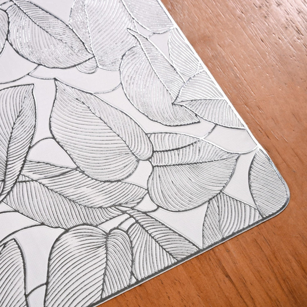 Opulent Leaf Silver Table Runner 91x35cm