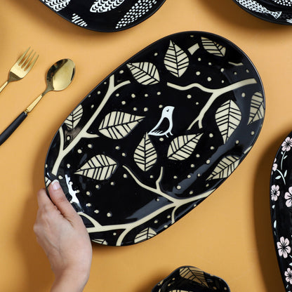 Oval Plates Black