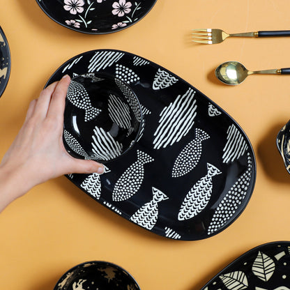 Oval Plates Black